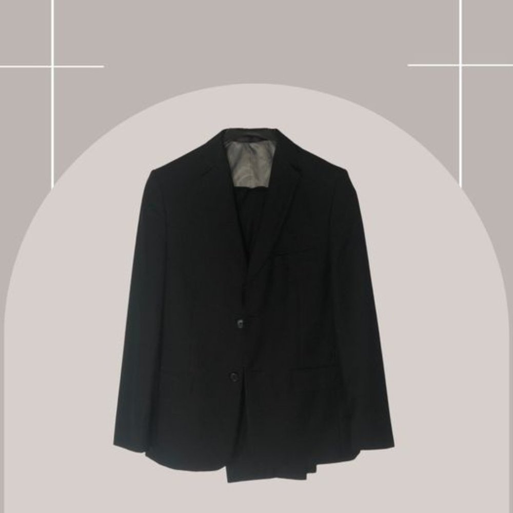 15 - MICHAEL KORS - BLACK SUIT - SIZE 18R